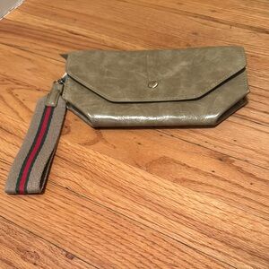 Anthropologie wristlet in excellent condition